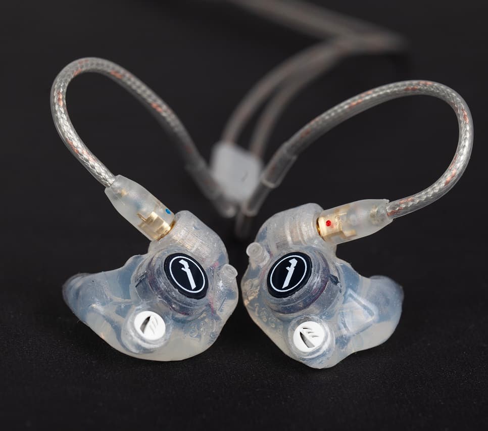 HYPƐAR CIEM formgjutna In-Ear Monitors med musikfilter