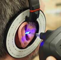 HYPƐAR 3D ear scanning process for custom-fit products